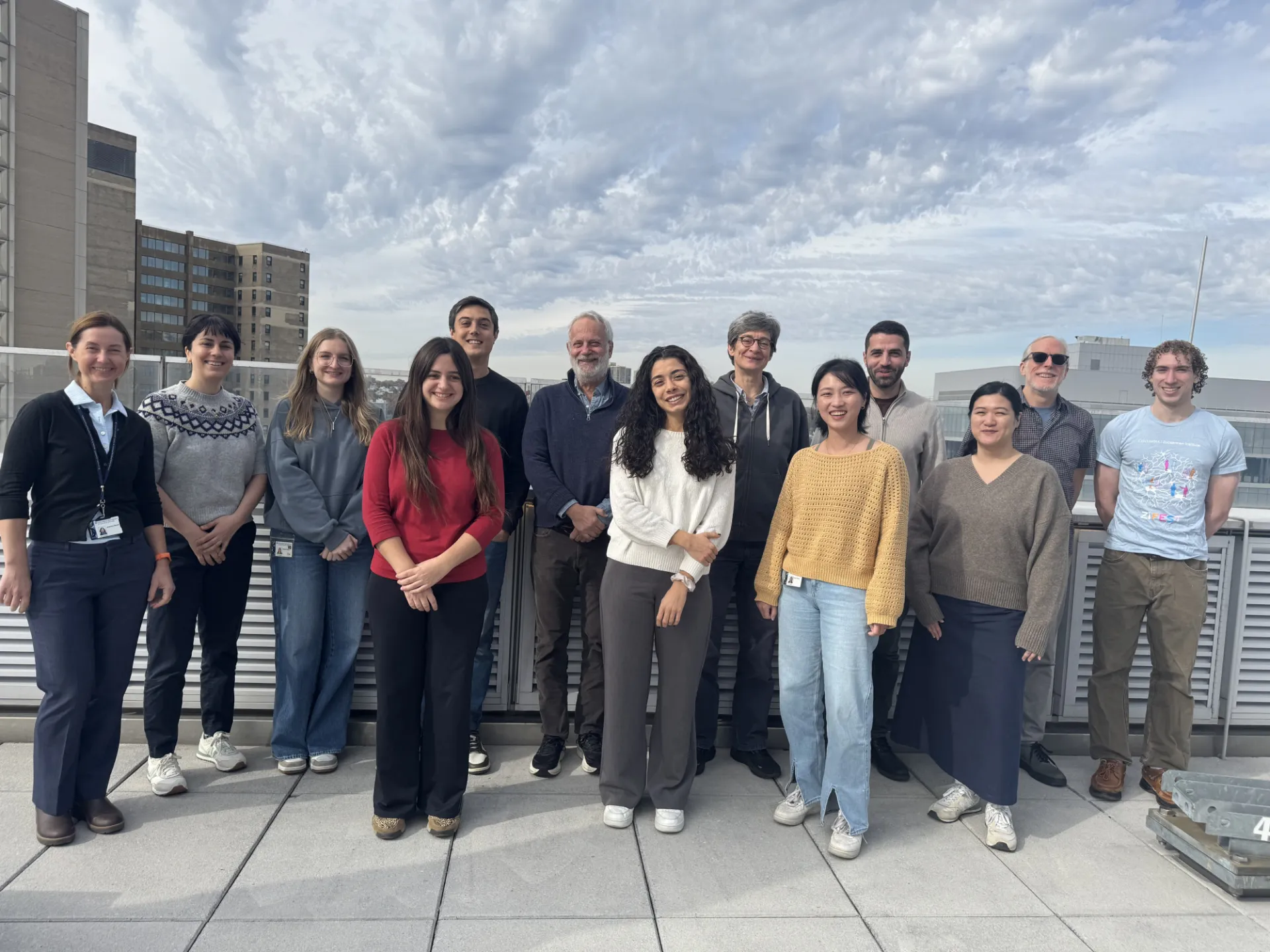 Lab Photo 2025 11.jpg